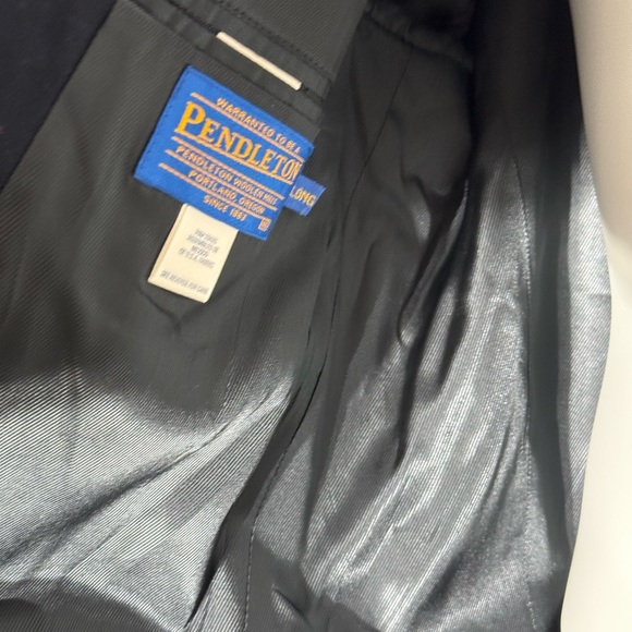 Pendleton NWT navy blue coat 46L - Picture 3 of 6